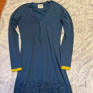 Title Nine Dress, Blue with Yellow Trim, size Small